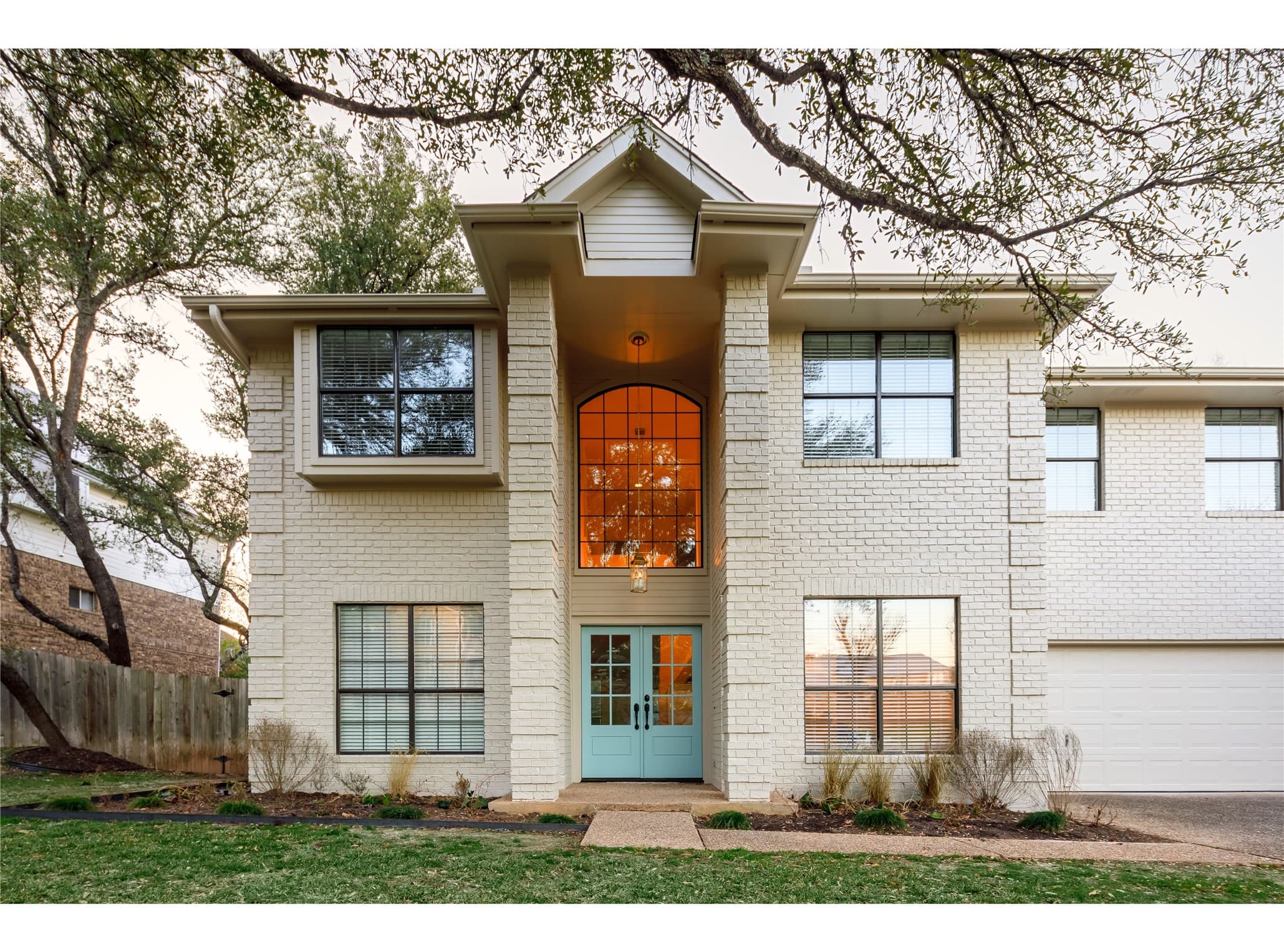 1905 Port Royal Dr