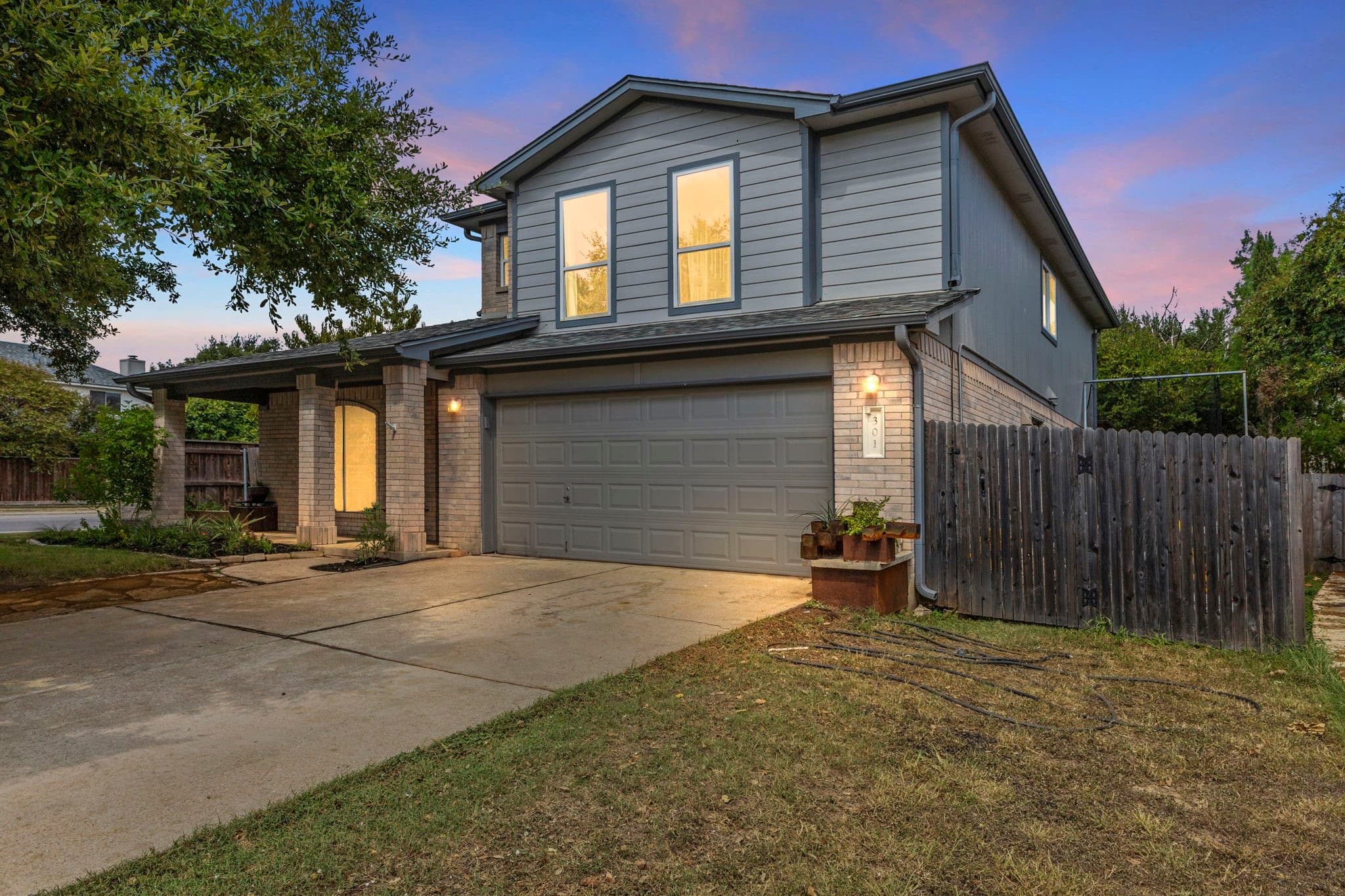 301 Presidio Dr