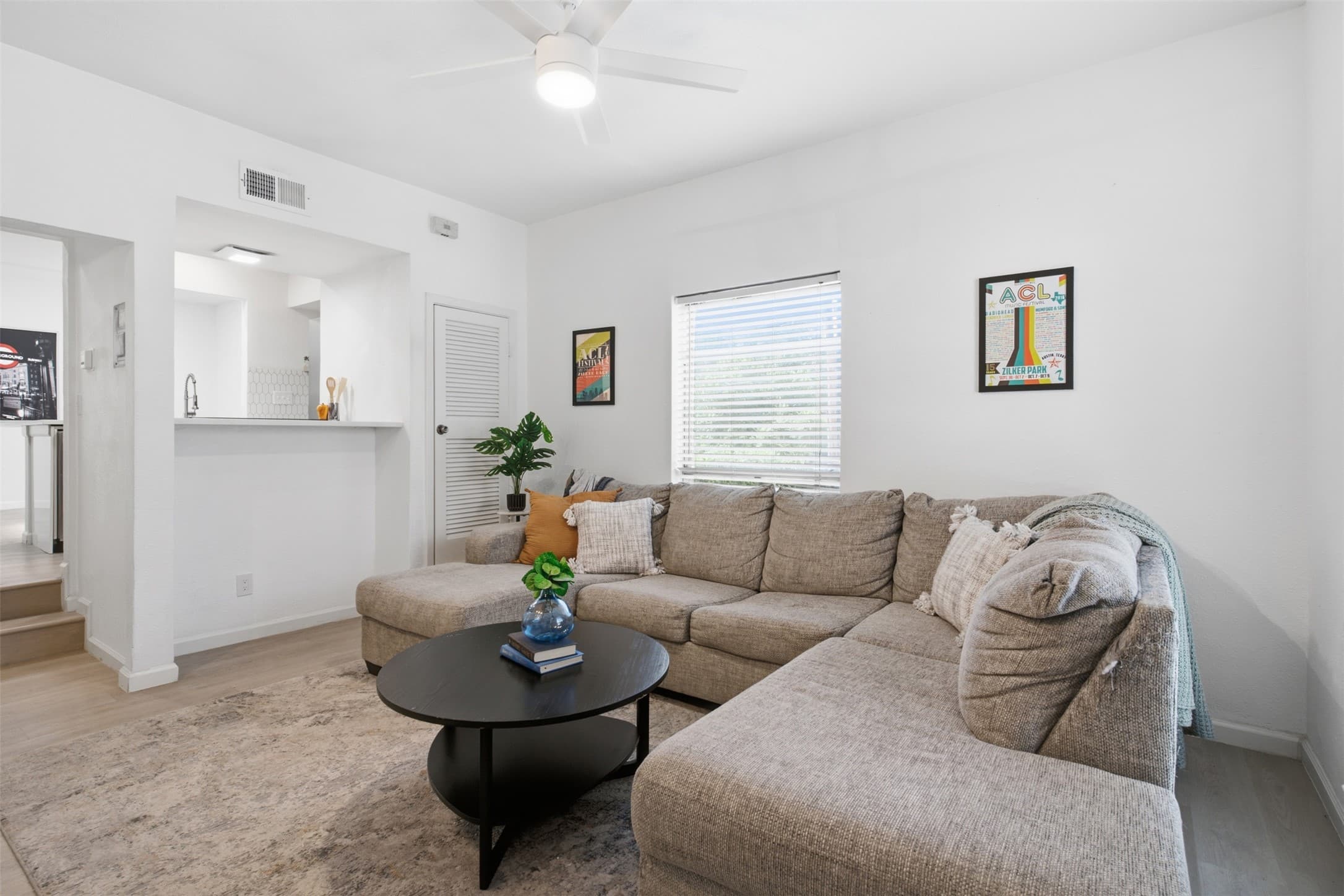 Main property image