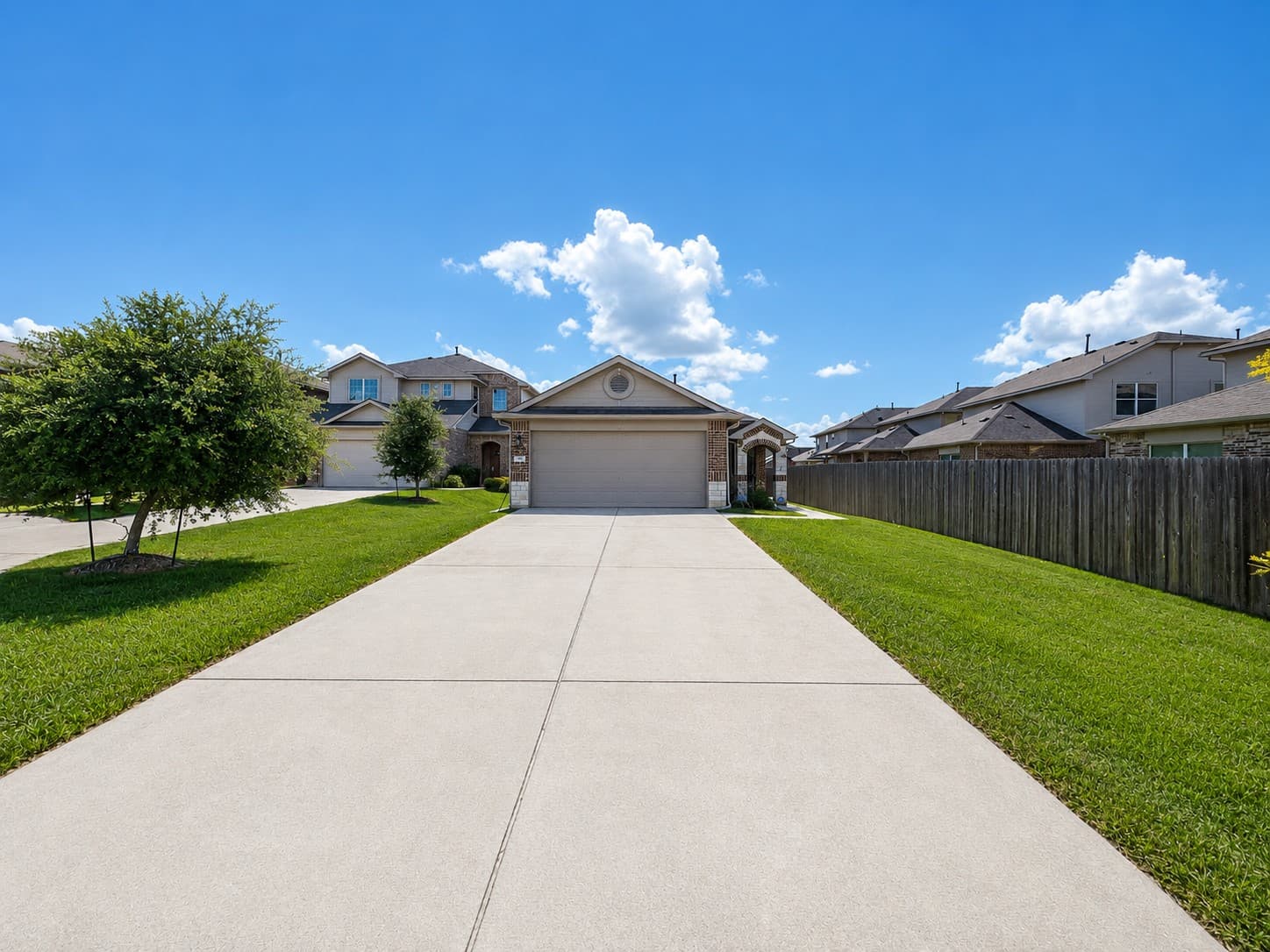 104 Schuster Ct