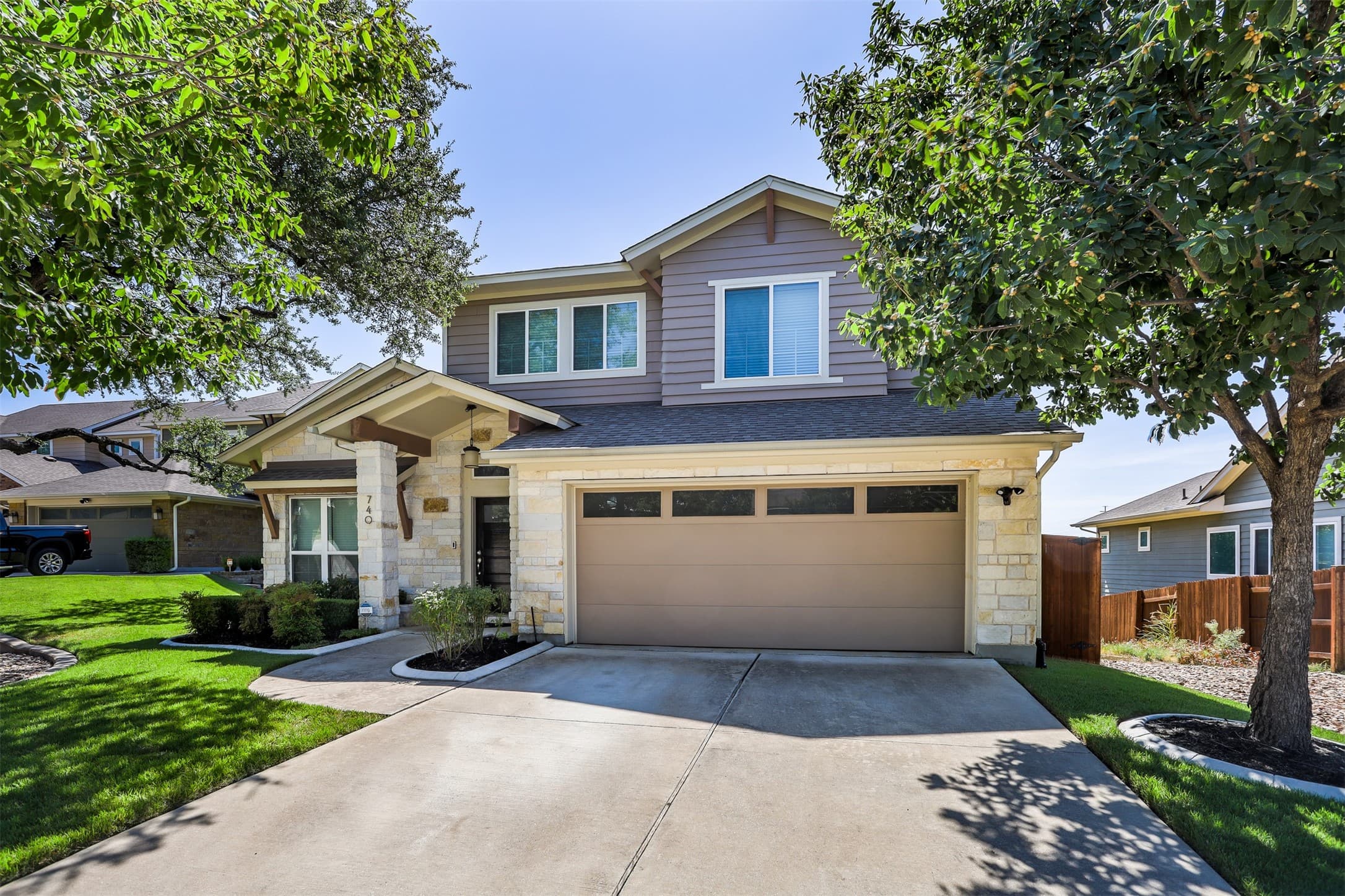 740 Waterfall Way