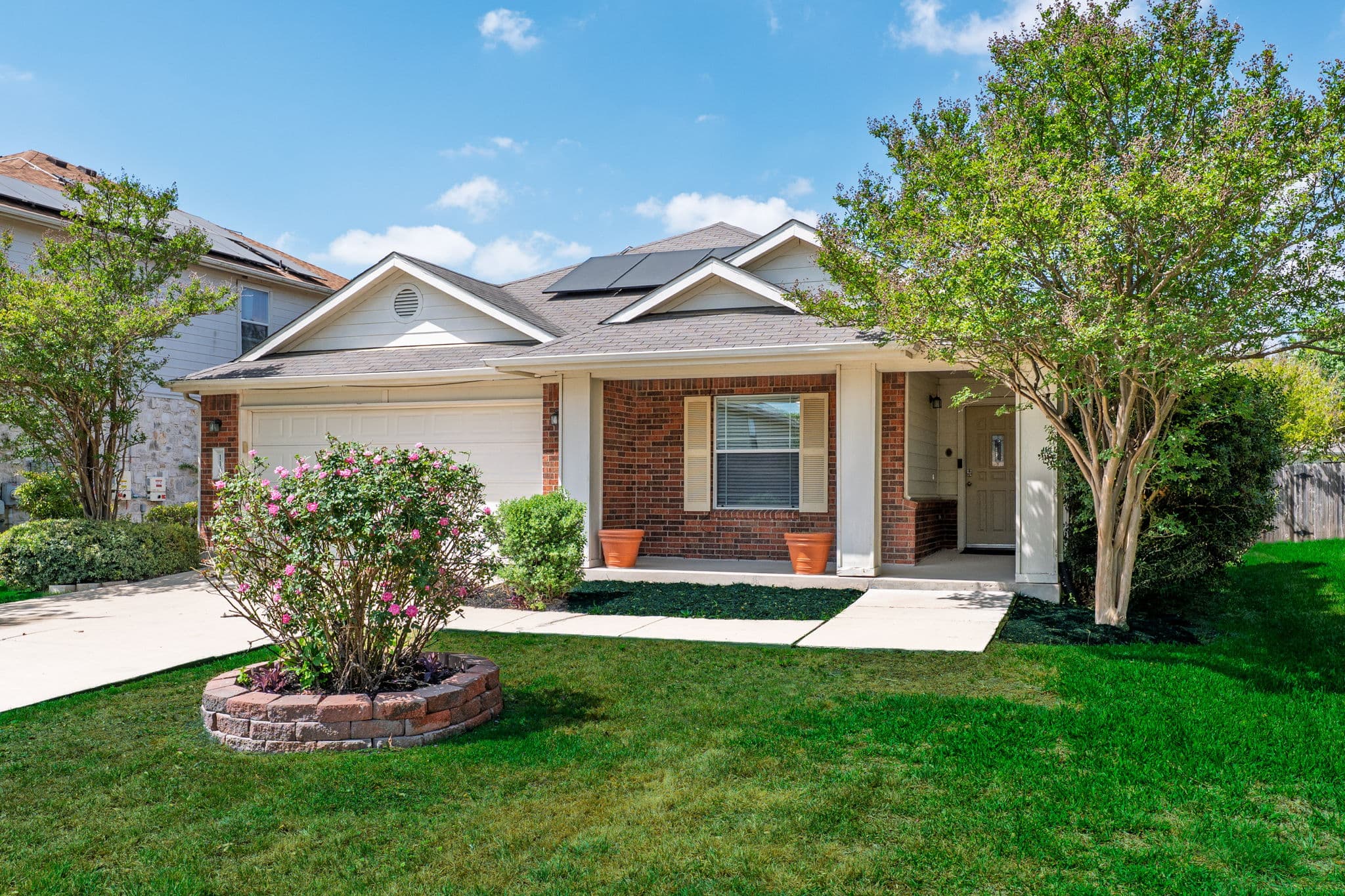 110 S Creekbend Dr