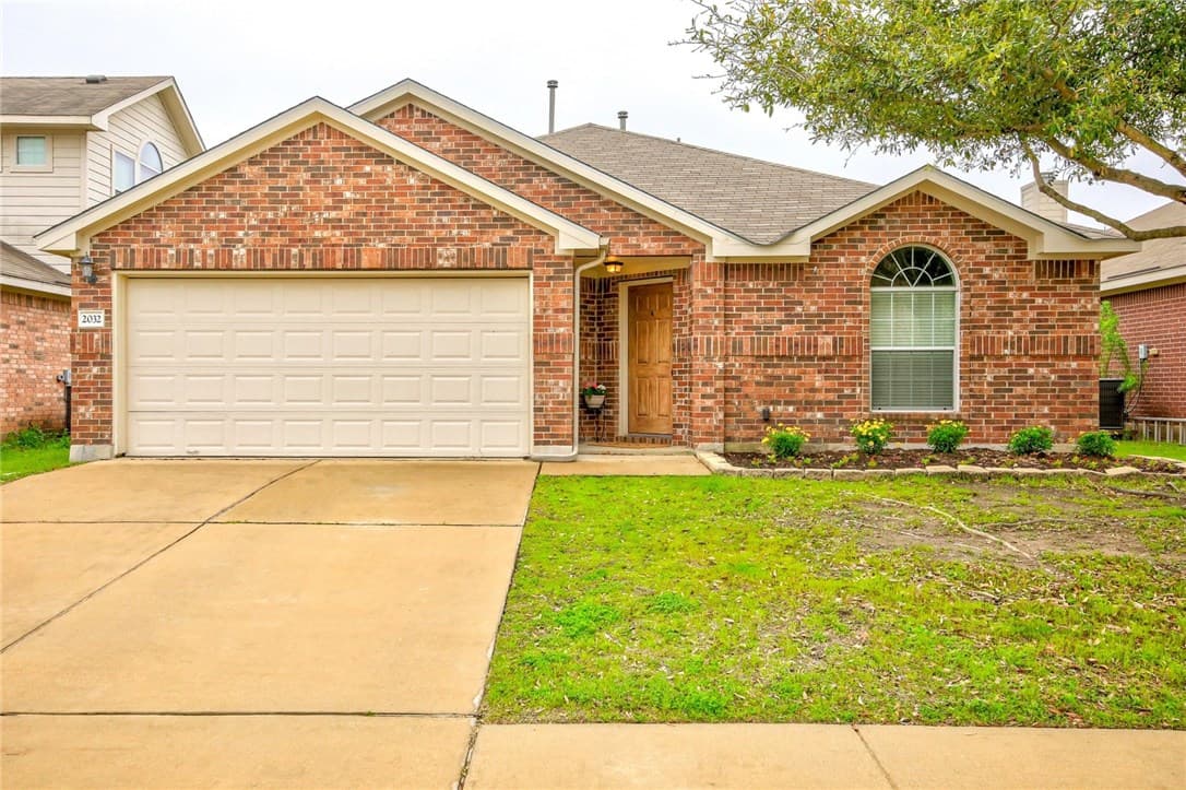 2032 Rachel Ln