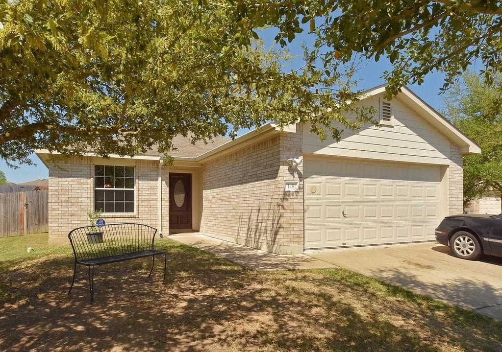 149 Sawgrass Cir