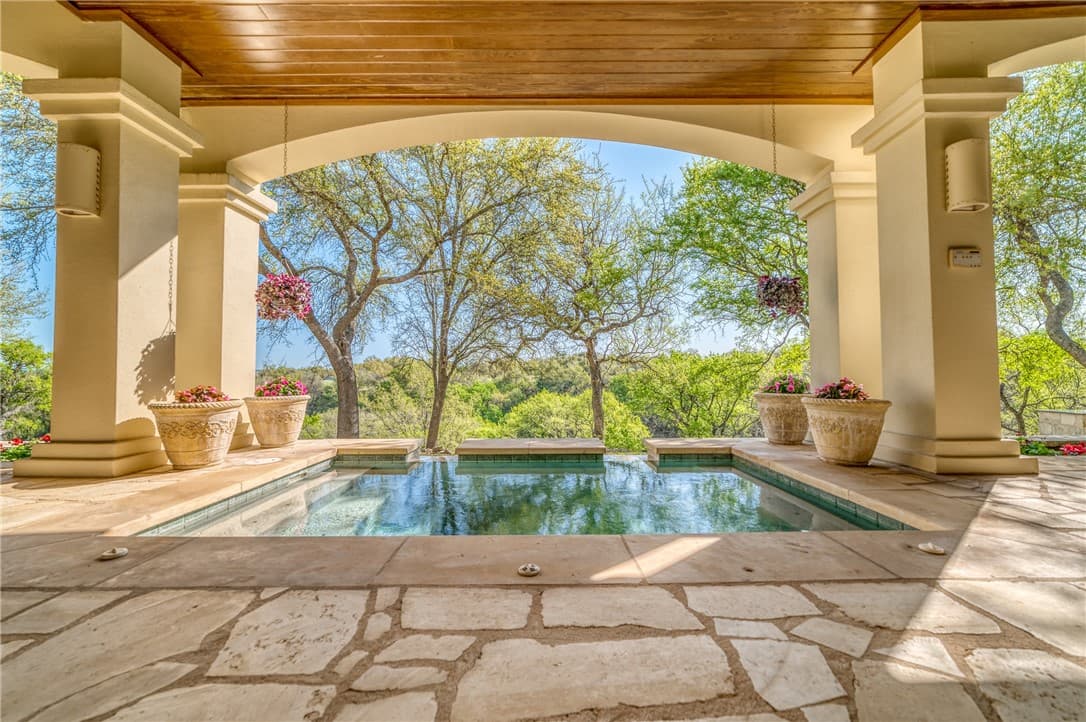 120 Hidden Springs Ct