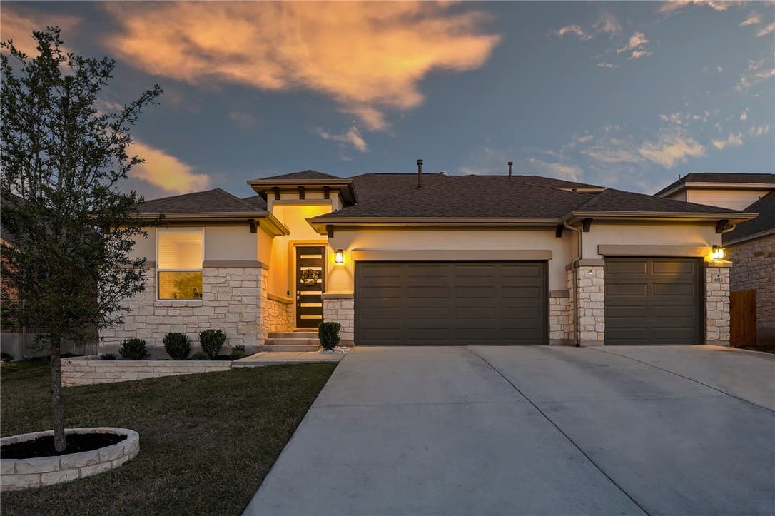 6613 Casiano Cv