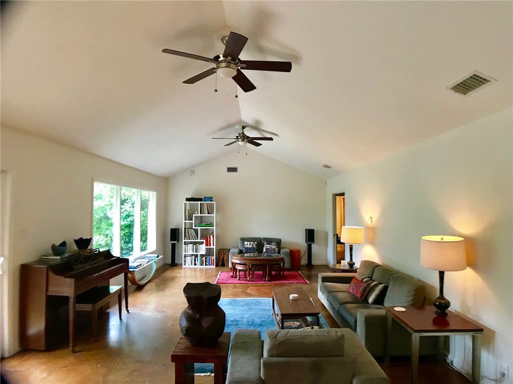 Gallery image 4