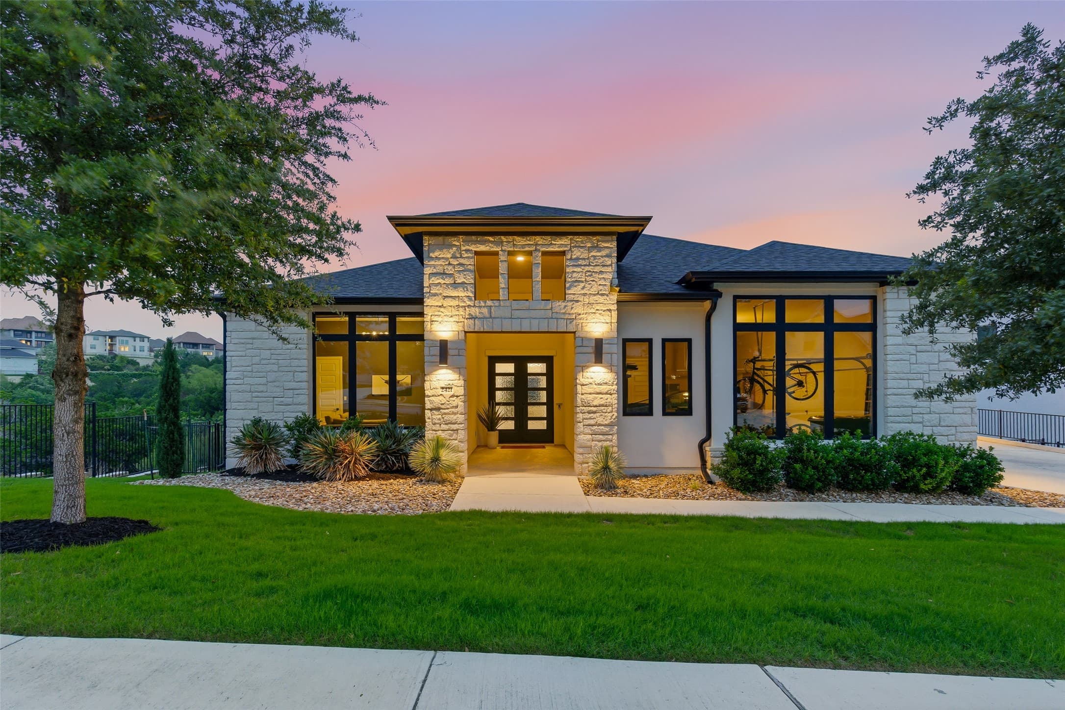 Main property image