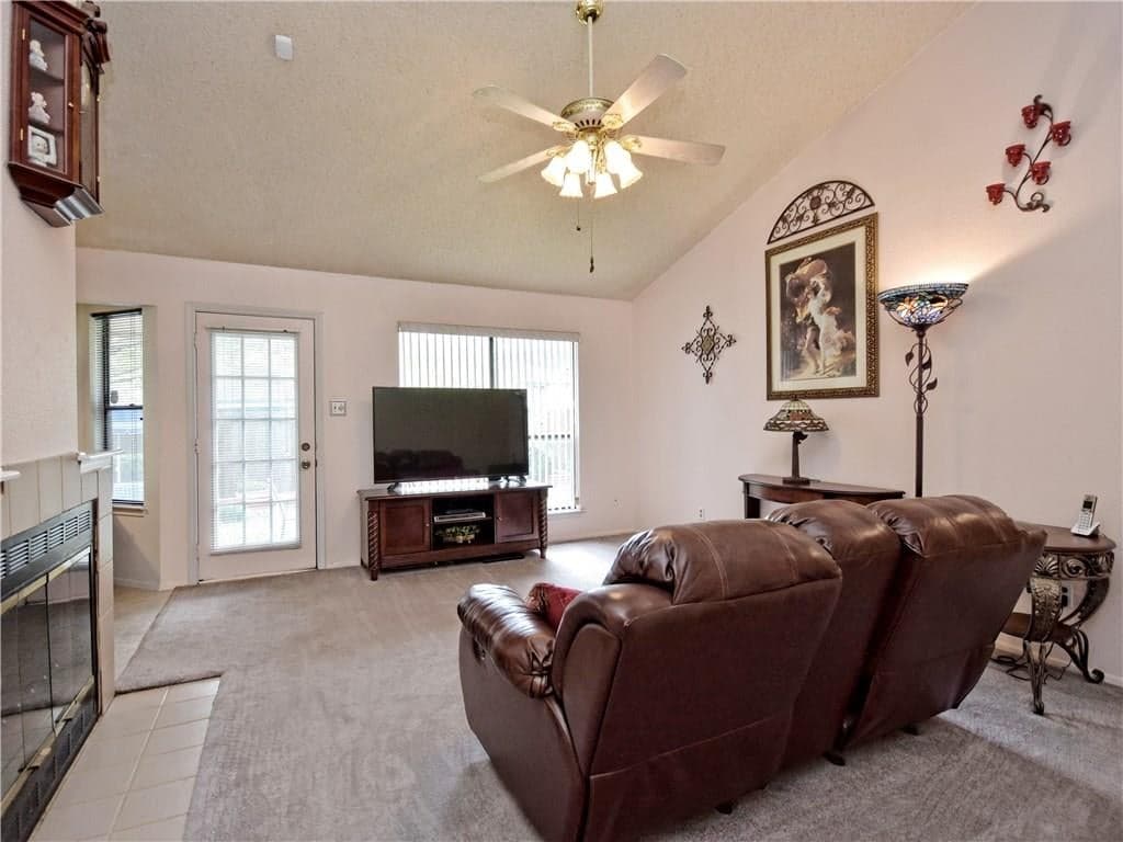 Gallery image 3