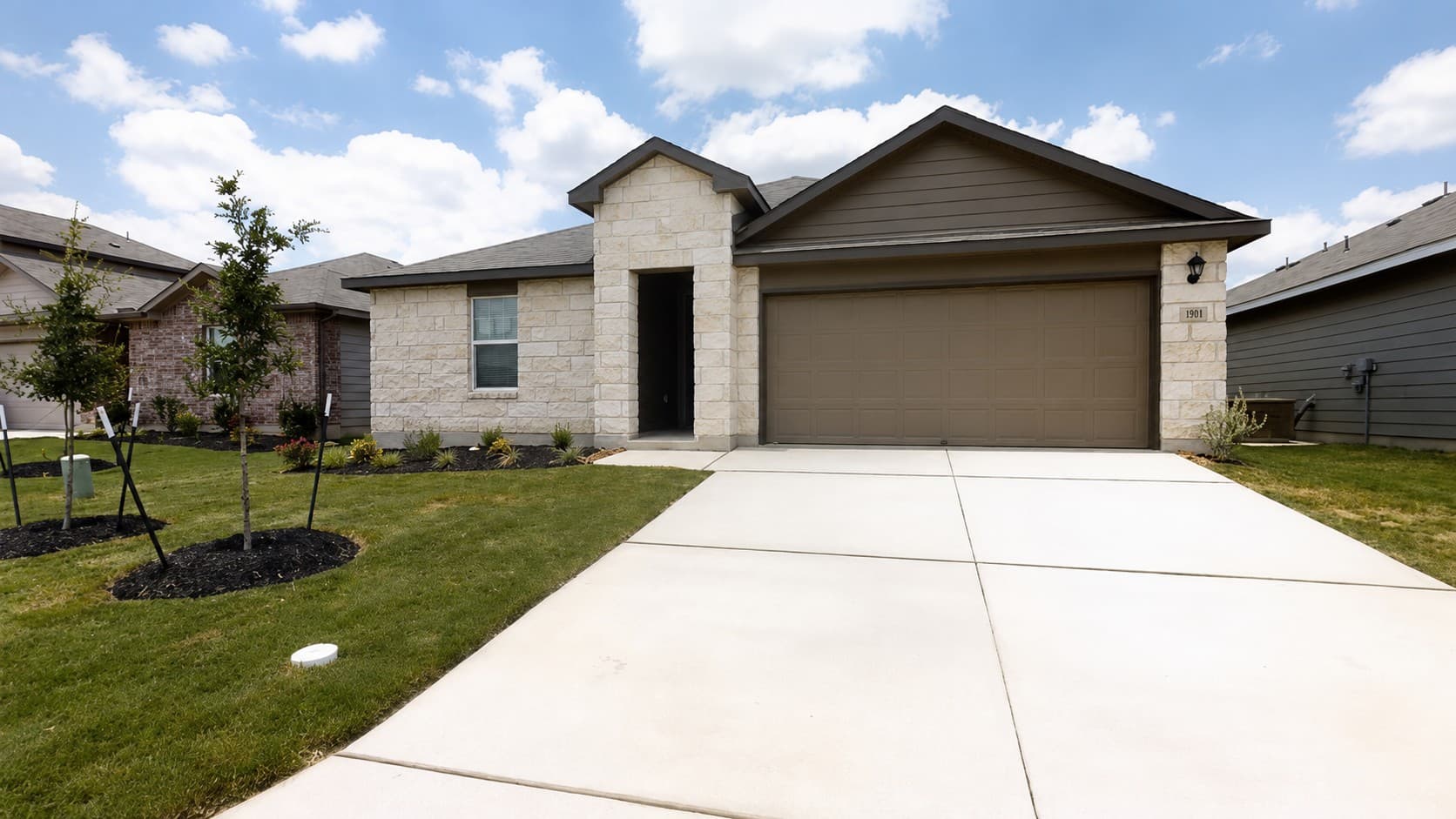 359 Pronghorn Pl