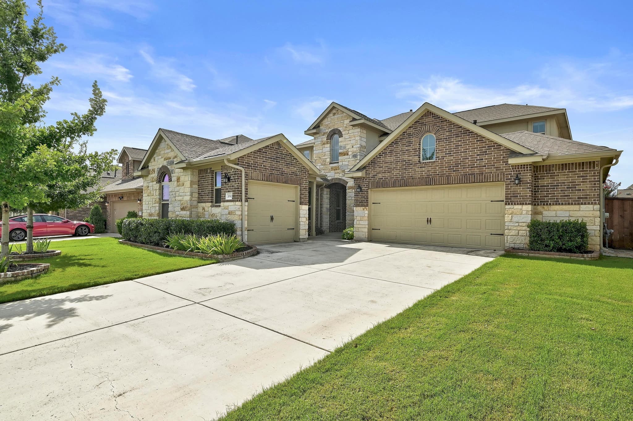 2032 Sauterne Dr
