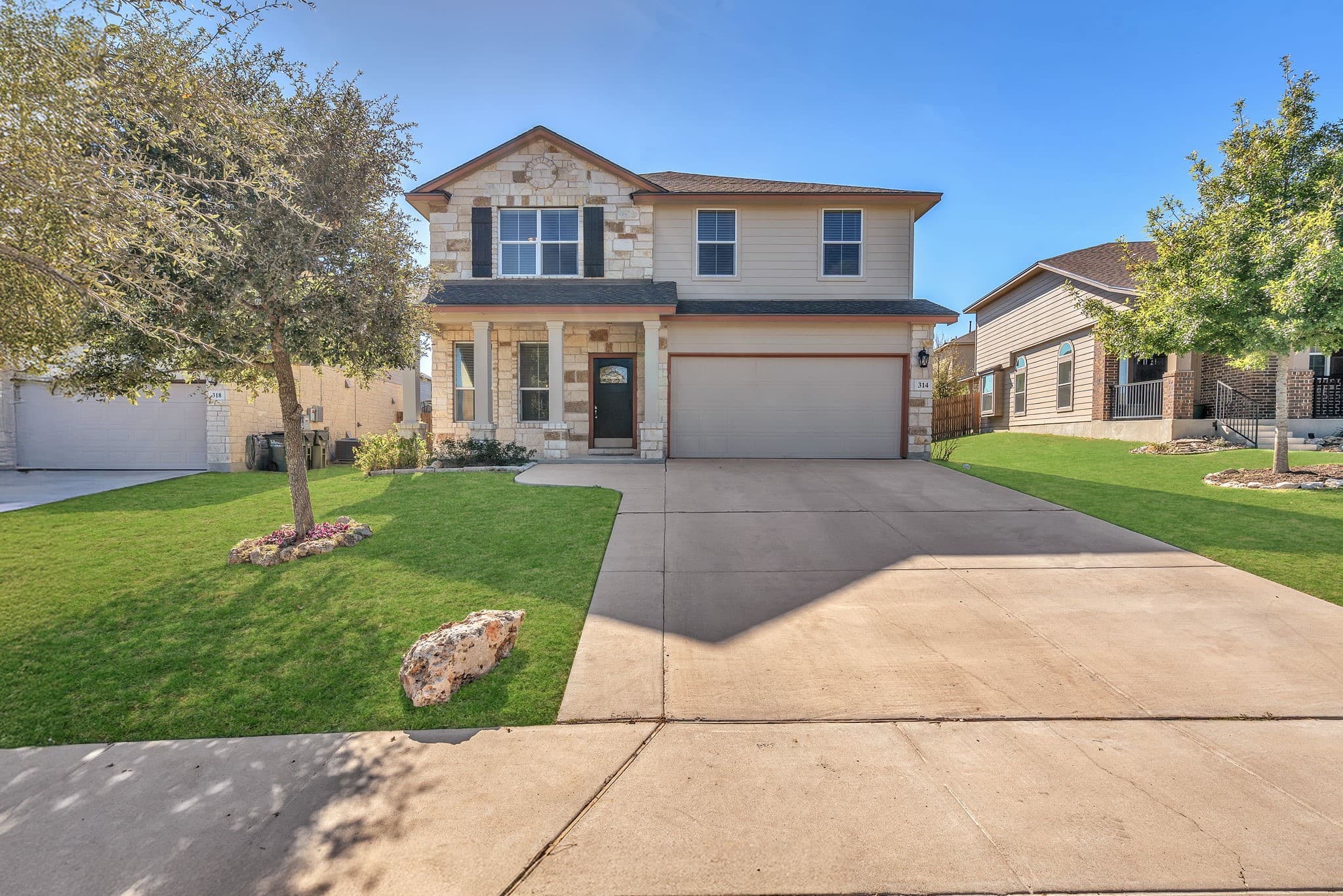 314 Hoya Ln