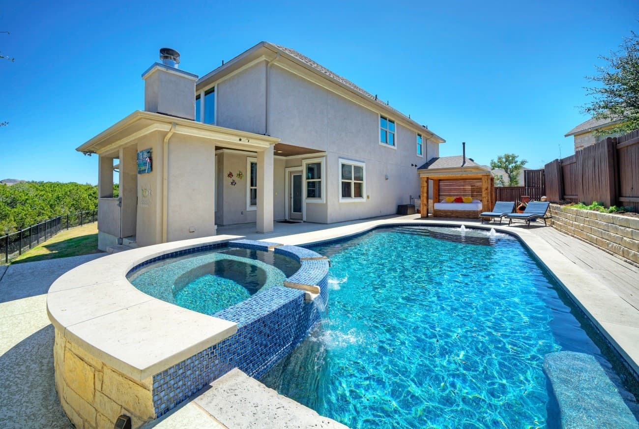 5609 Siragusa Dr