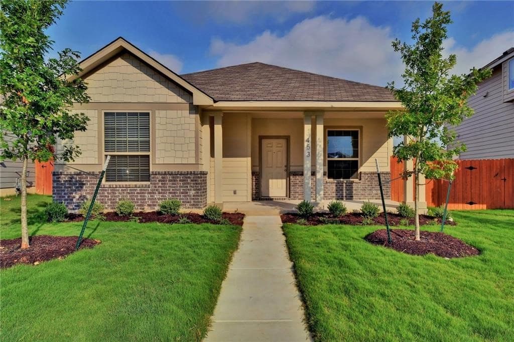 453 Star Thistle St