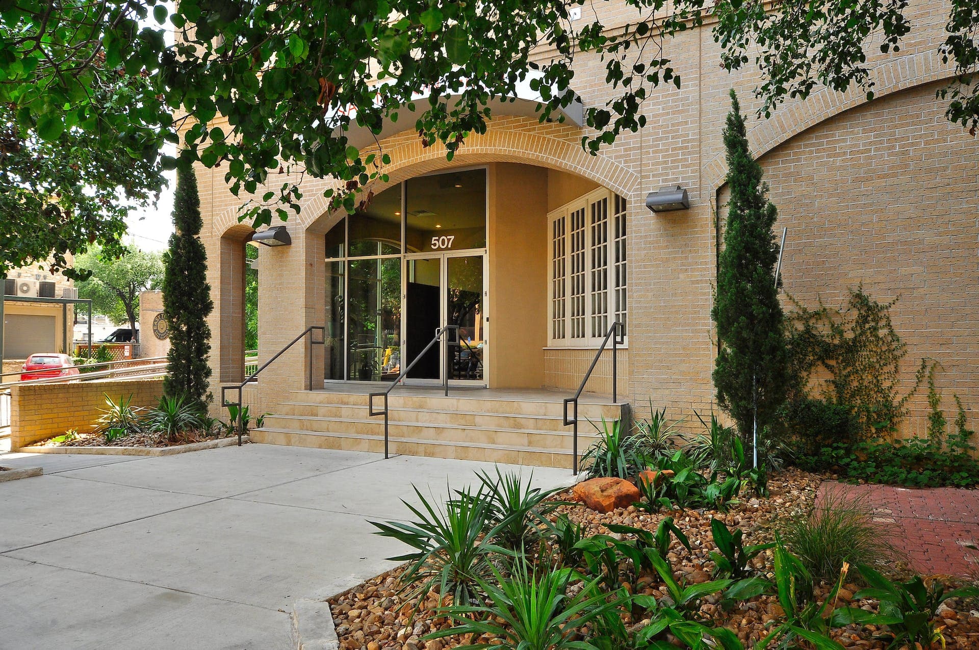 Gallery image 3