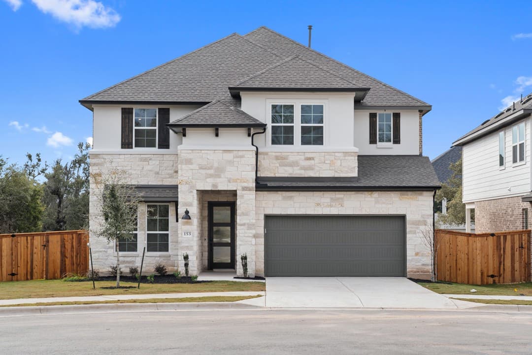 153 Kings Pine Dr