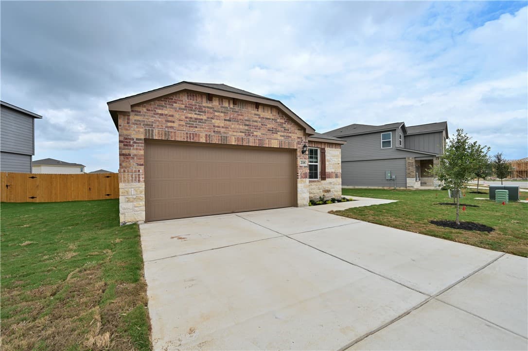 218 Mount Vernon Way