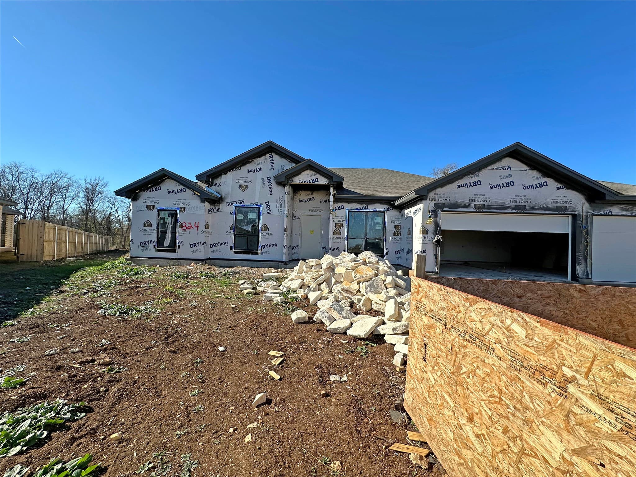 824 Eagle Crest Cv