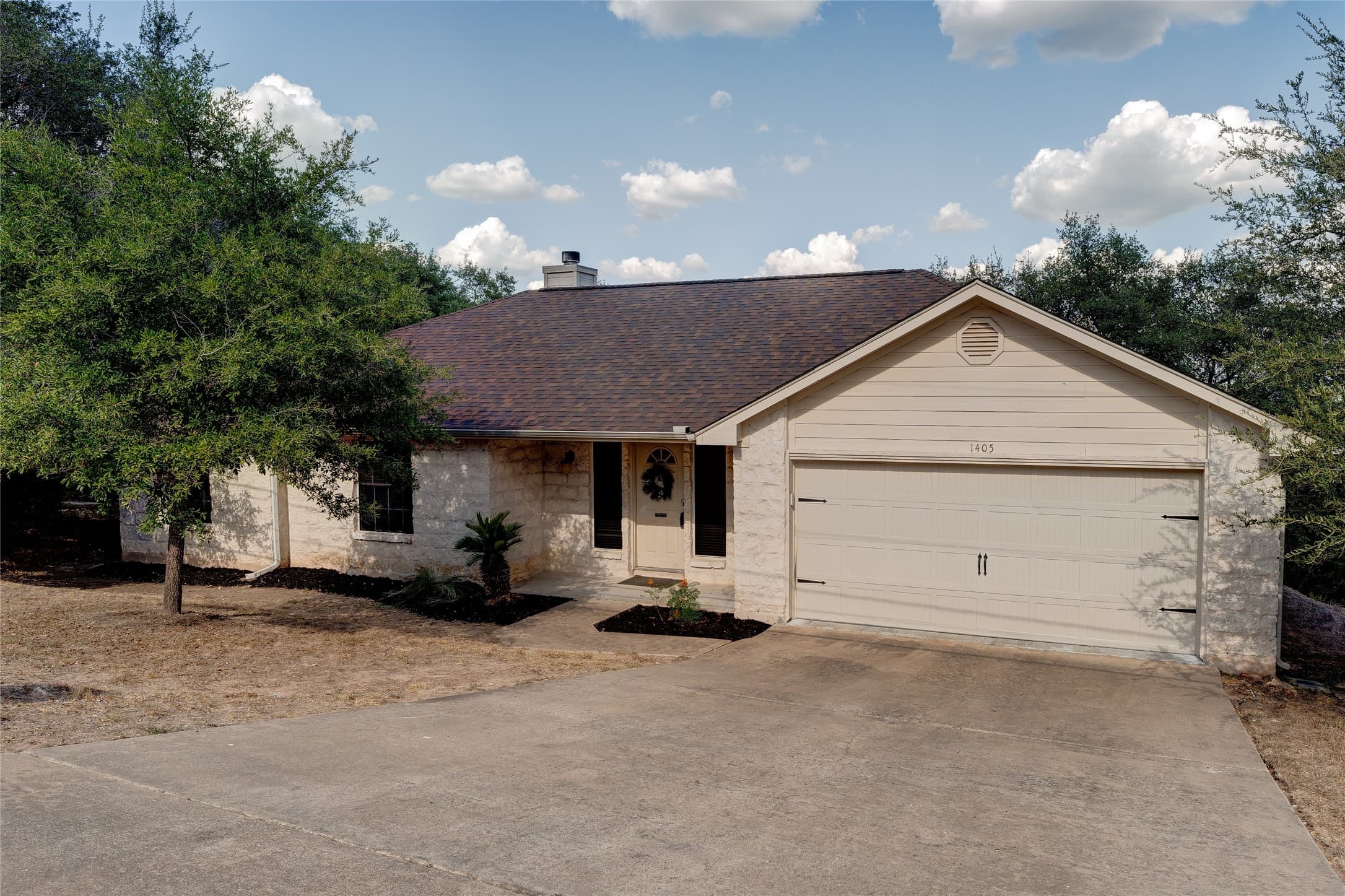 1405 Farris Dr