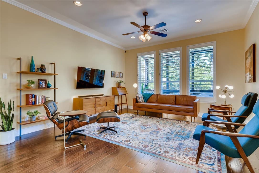 Gallery image 4