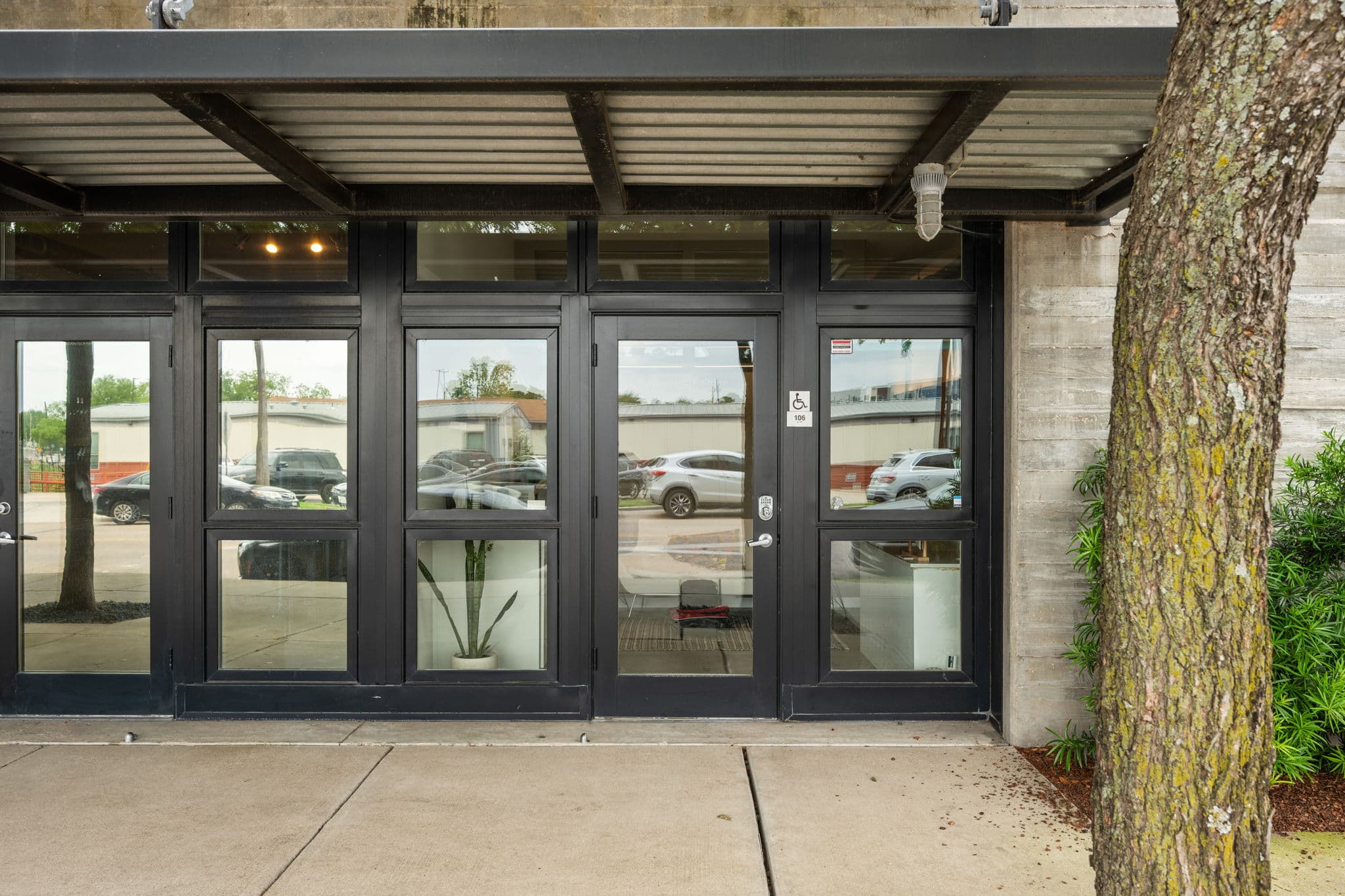 Gallery image 4