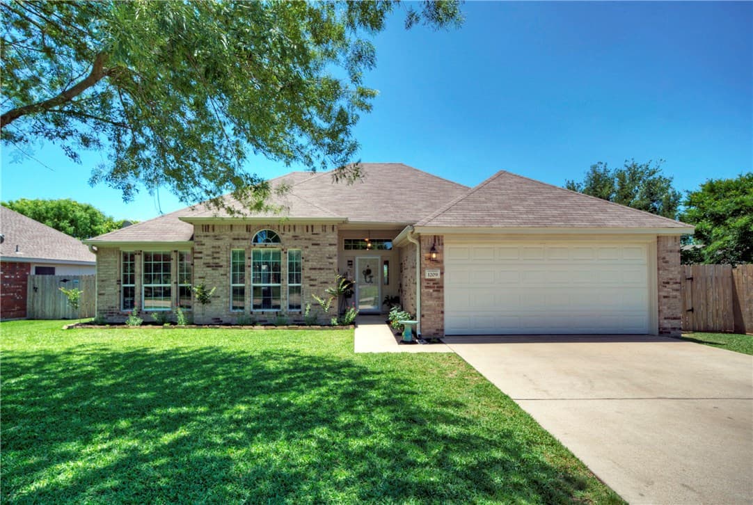 1209 Westway Dr