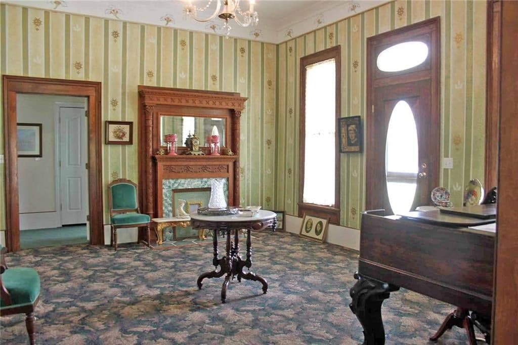 Gallery image 2