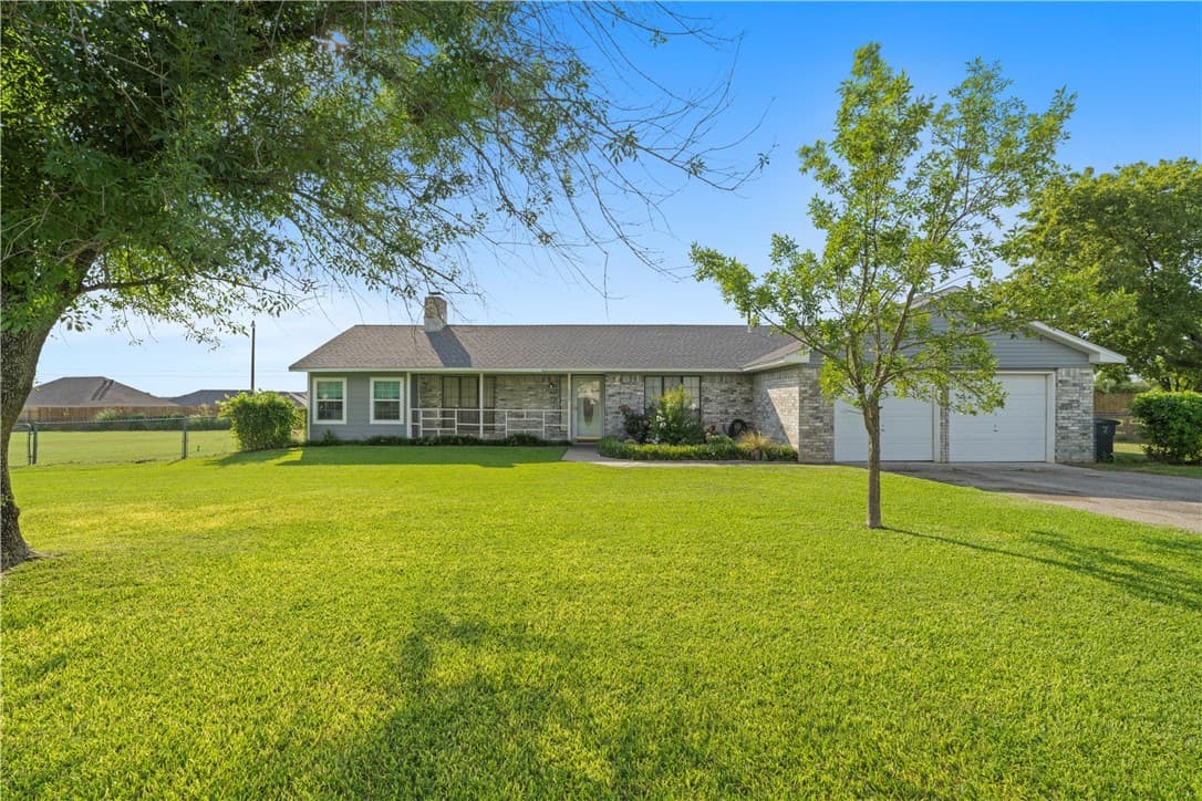 6609 Rein Dr