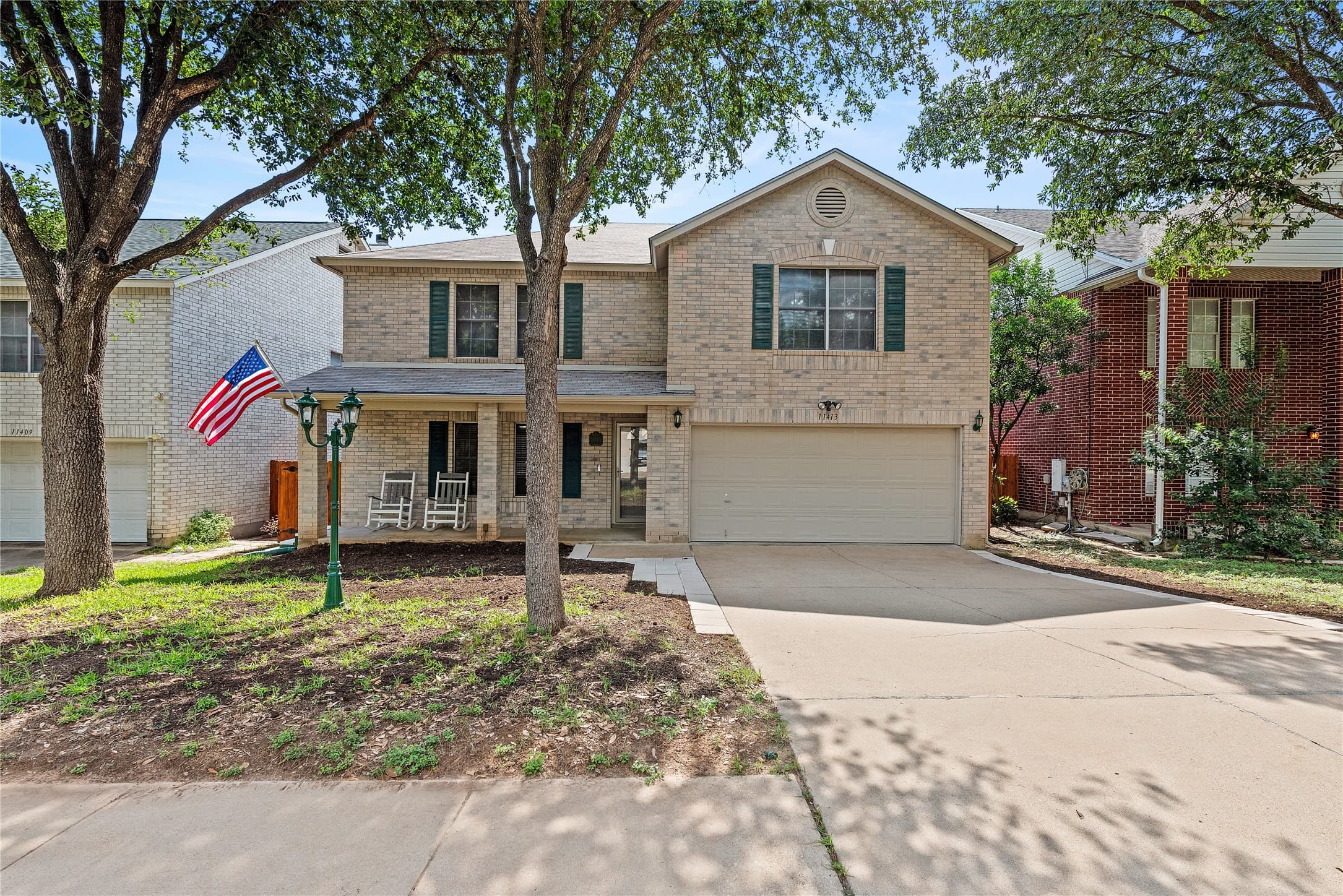 11413 Kingsgate Dr