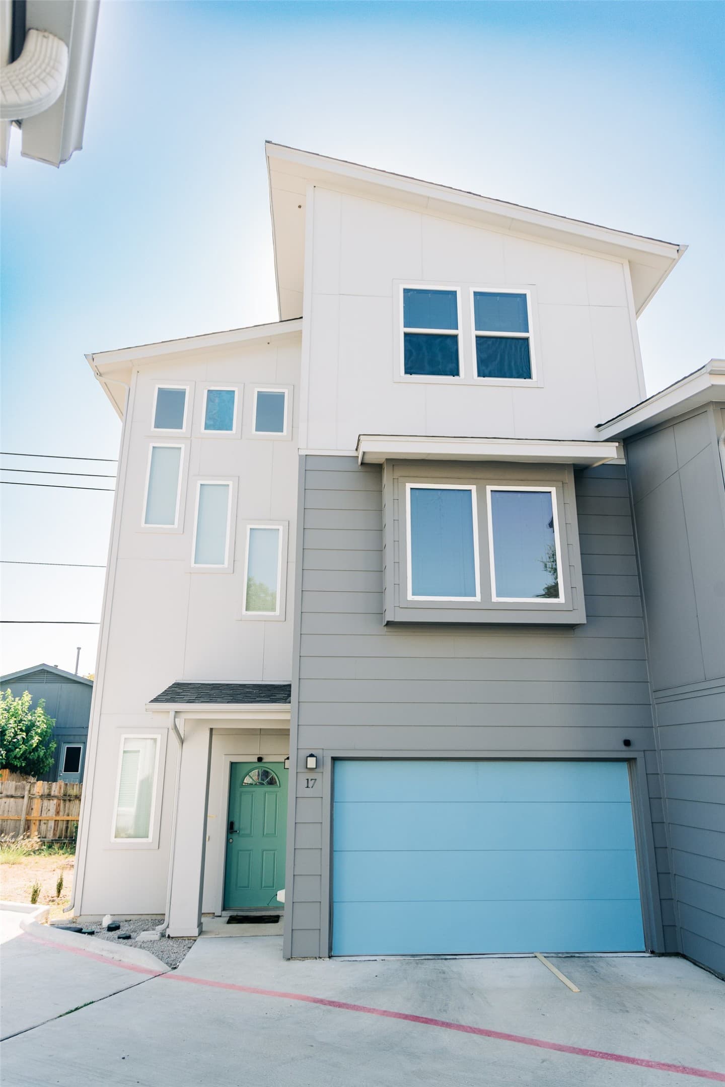 12500 Lamppost Ln Unit 17