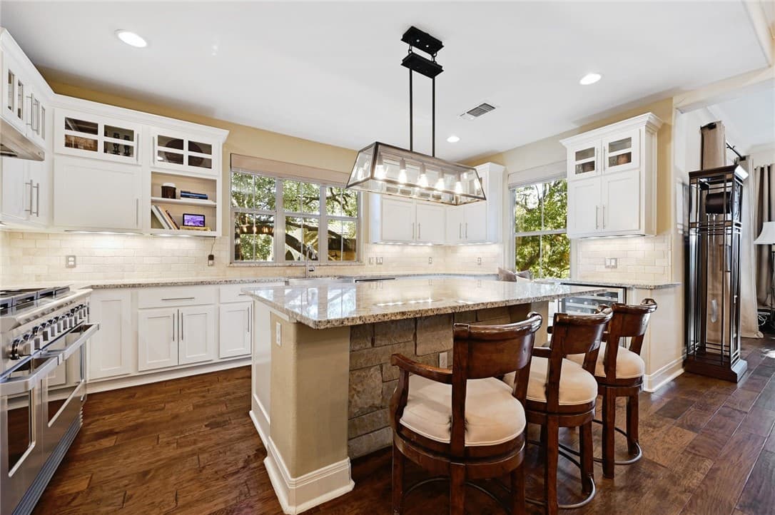 Gallery image 4