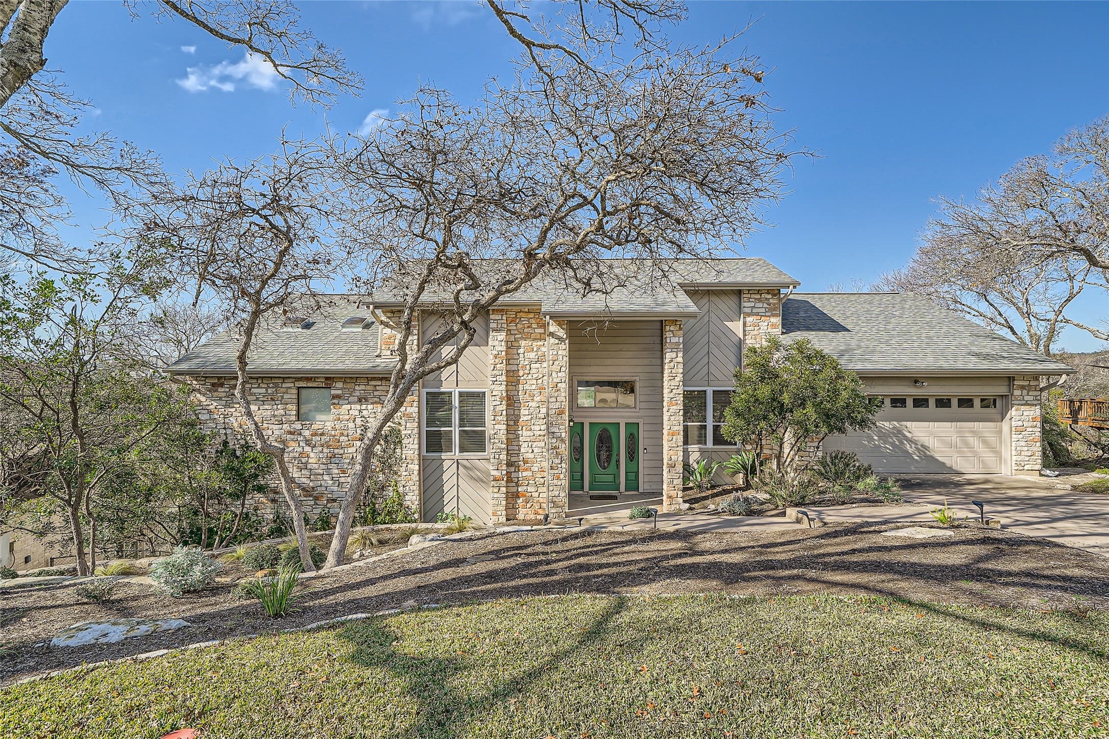 Main property image