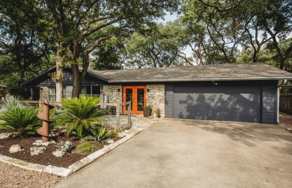 Main property image