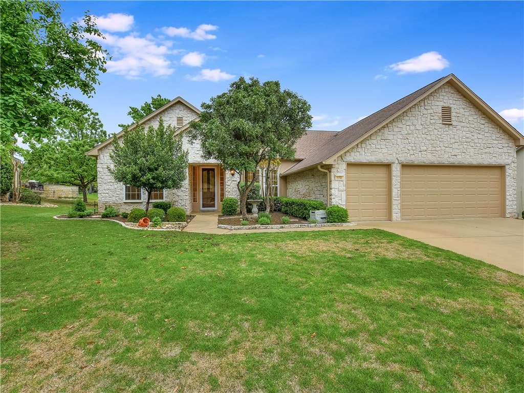 110 Blue Sky Ct