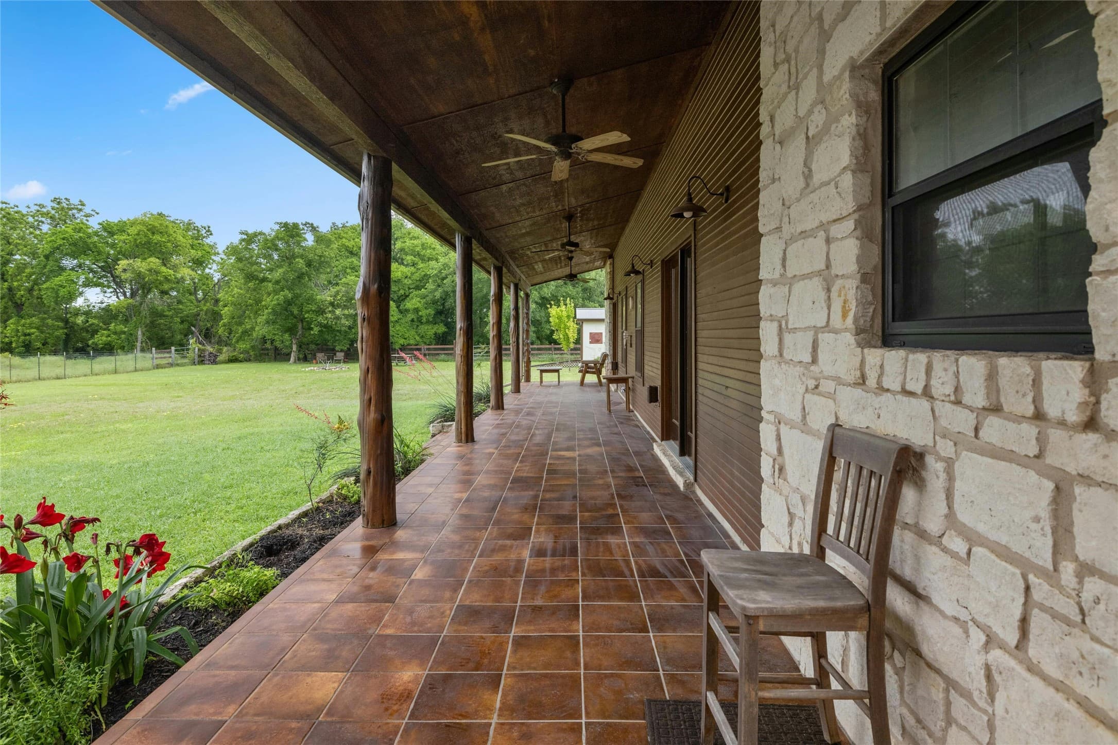 2301 County Road 105