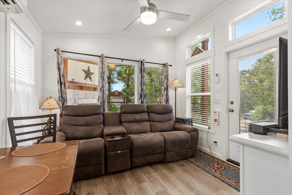 Gallery image 3