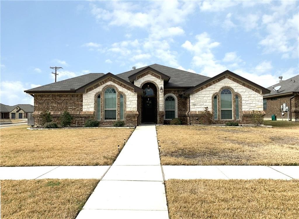 5501 Heredity Ln
