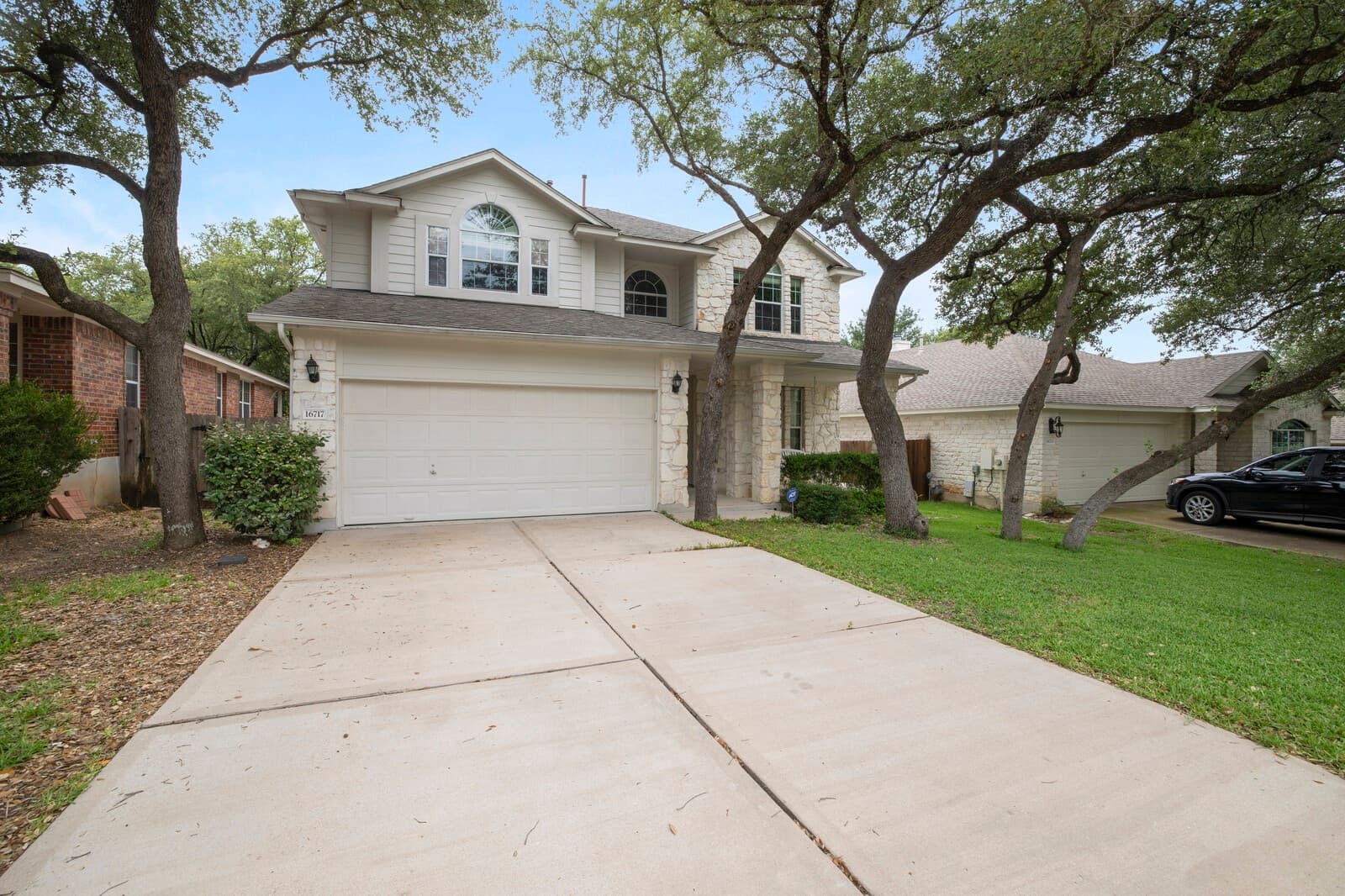 16717 Brayton Park Dr