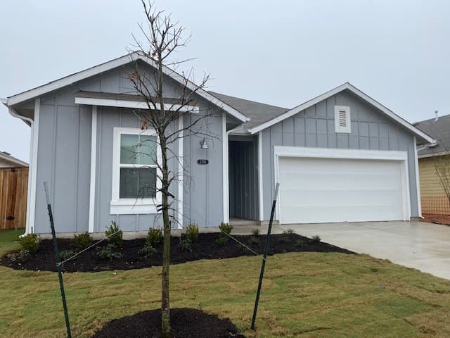 Main property image