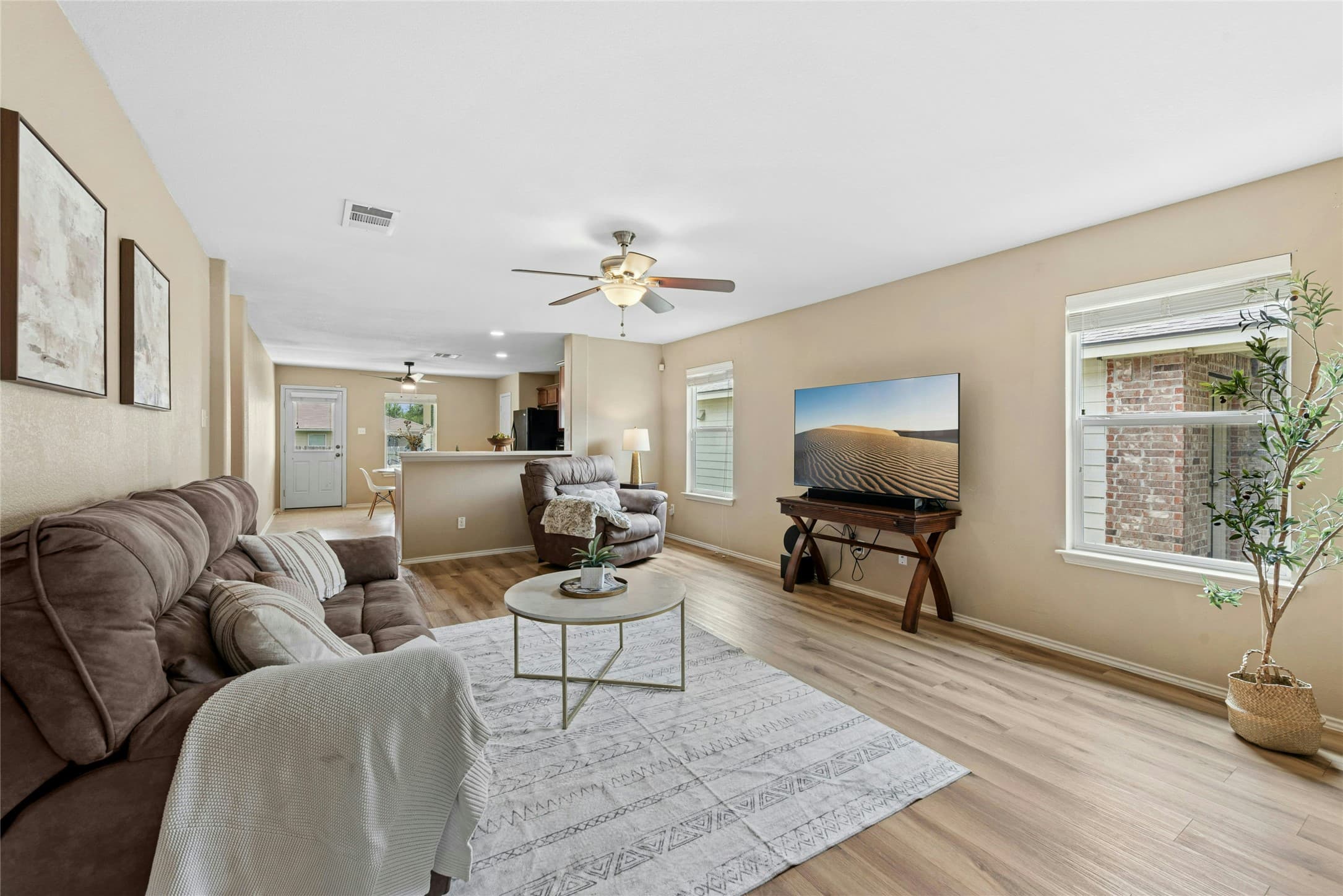 Gallery image 2