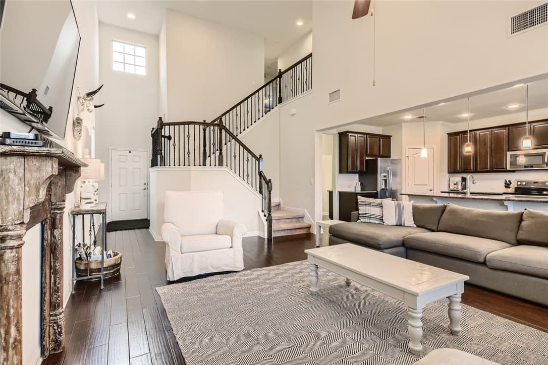 Main property image