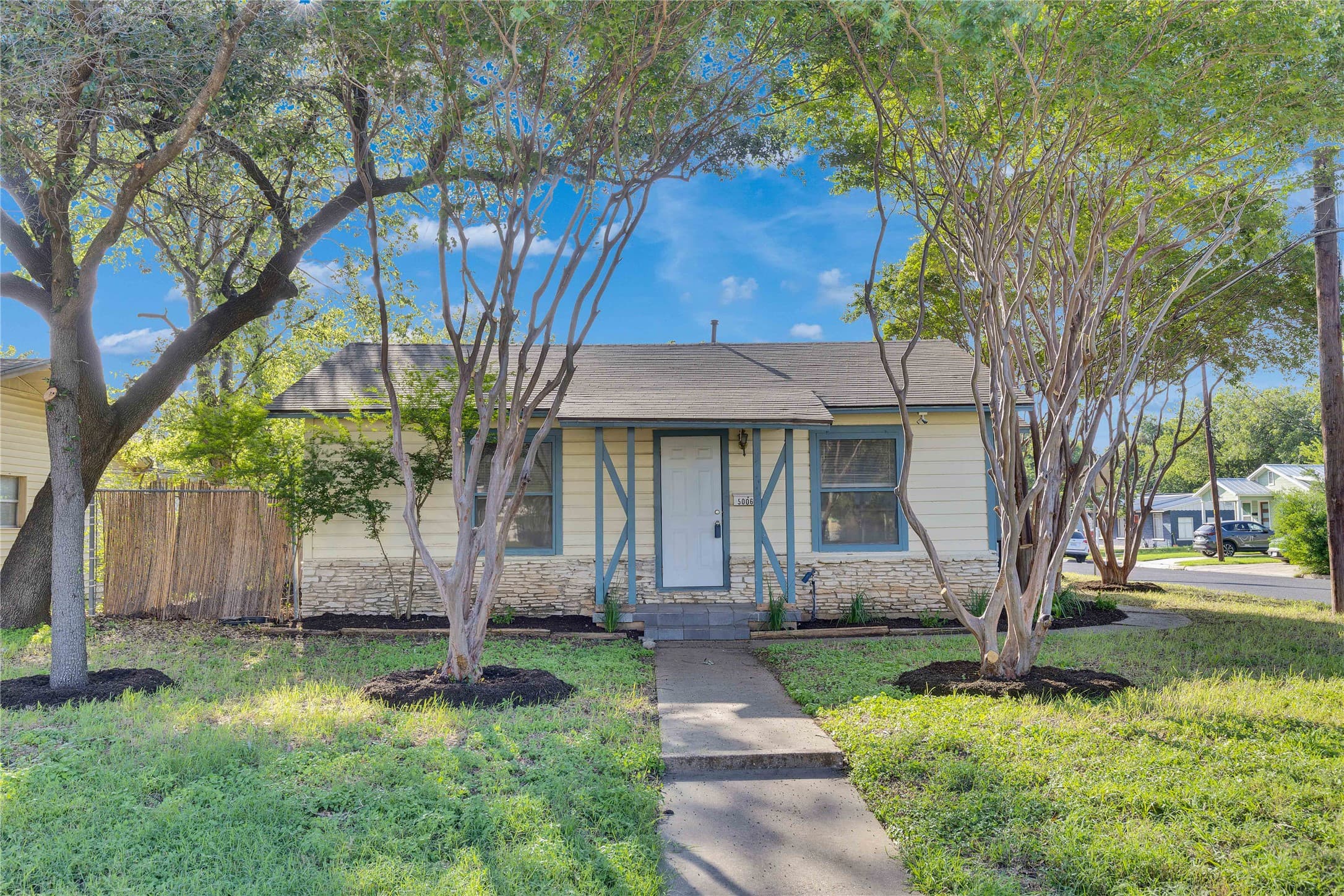 5006 Grover Ave