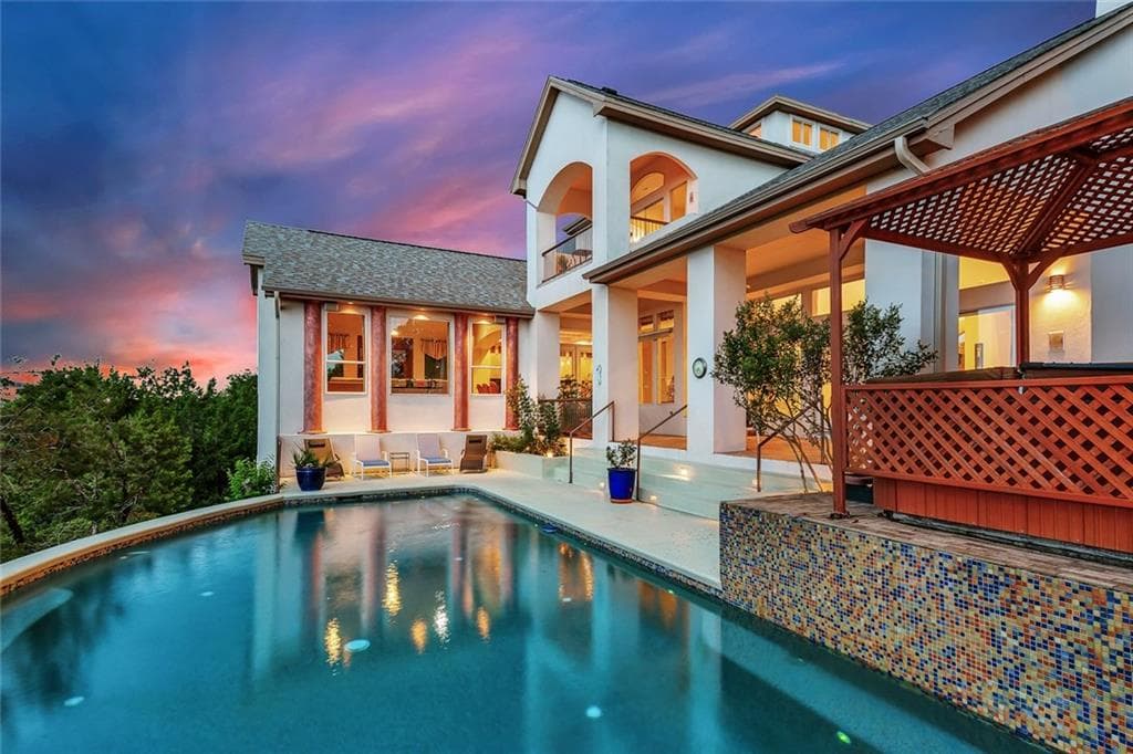 6602 Ladera Norte