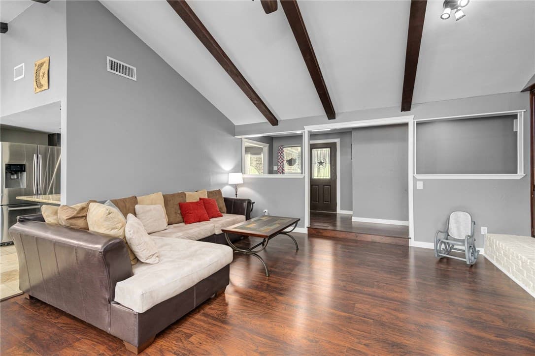 Gallery image 3