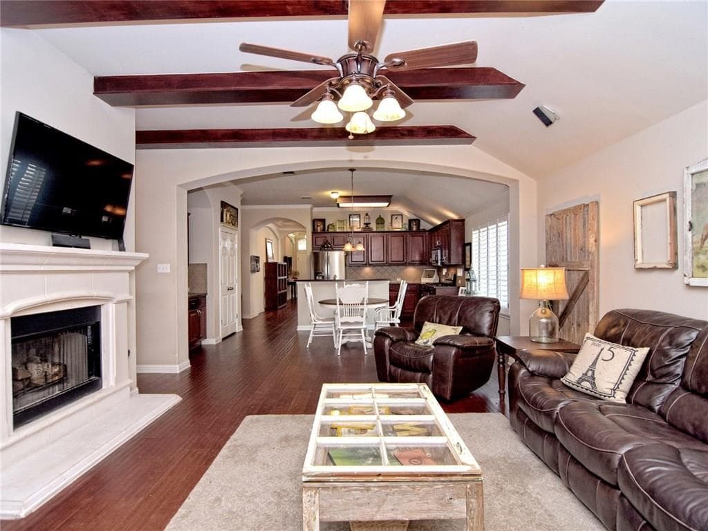 10404 Yellowstone Dr