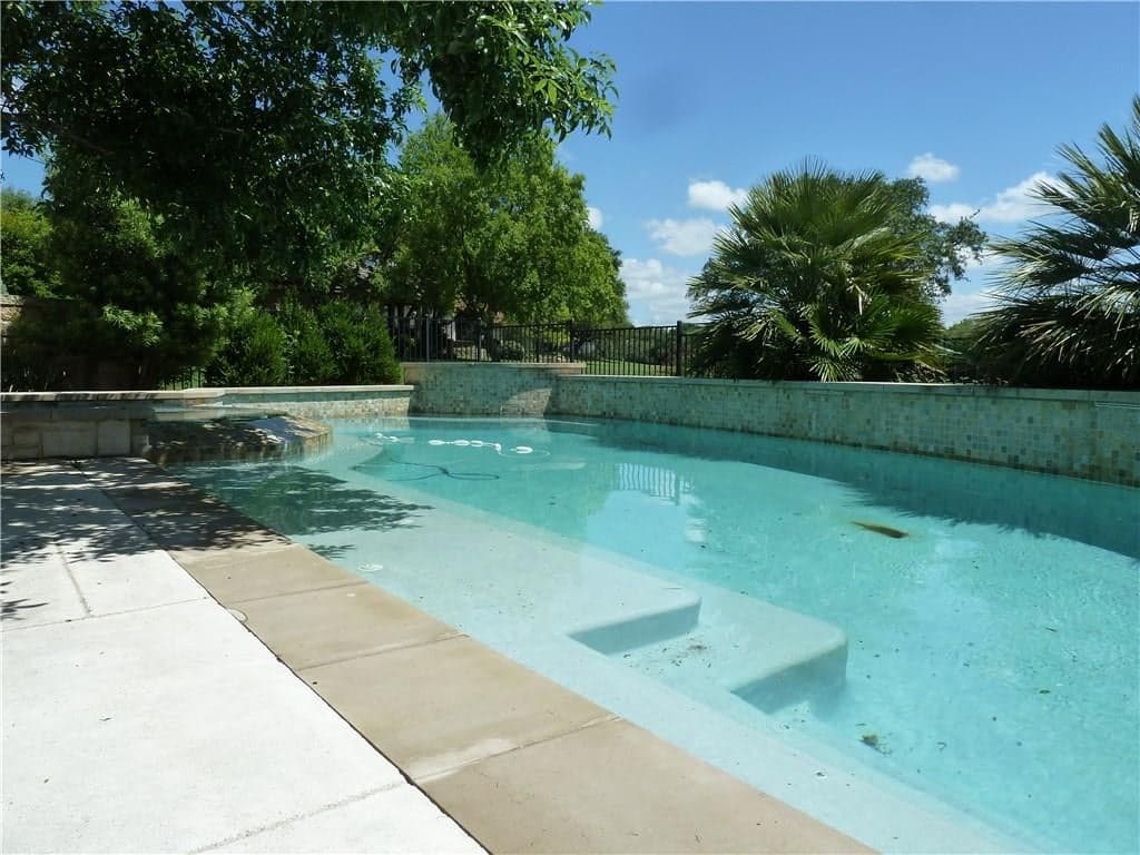 1809 Cando Ct