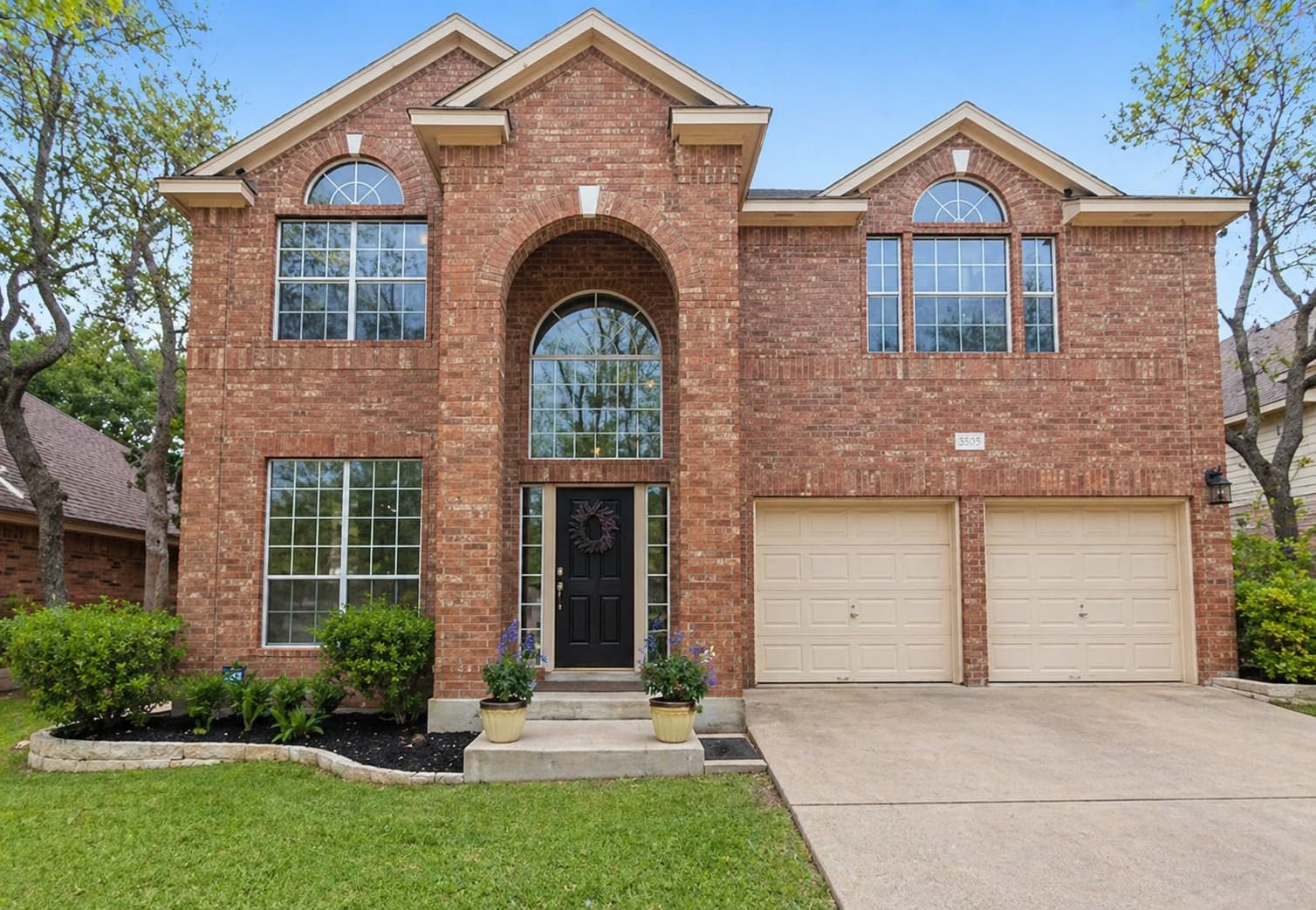 3505 Rip Ford Dr