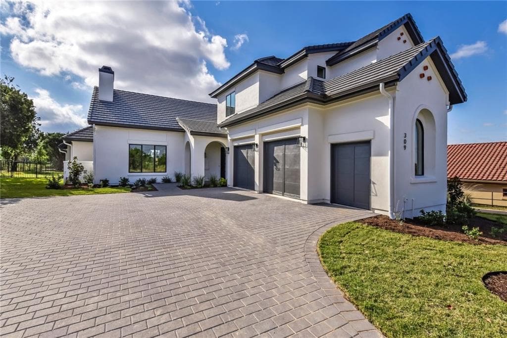 309 Jack Nicklaus Dr