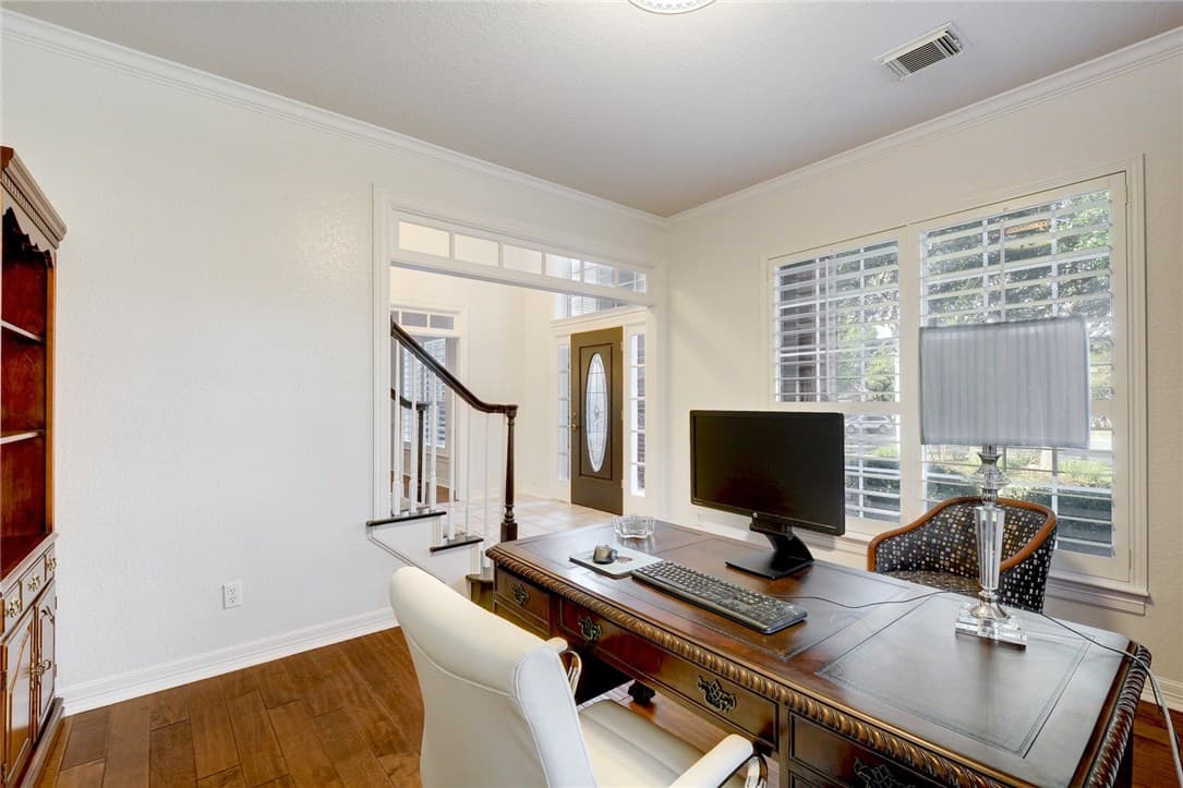 Gallery image 3