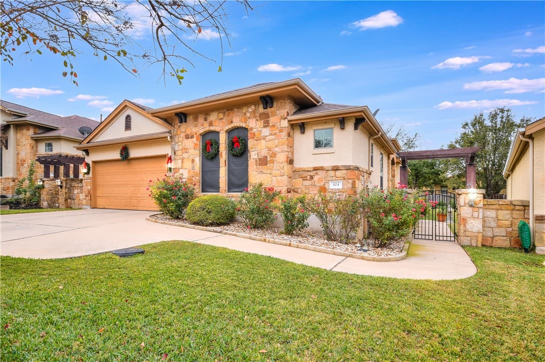 104 Rivulet Ln